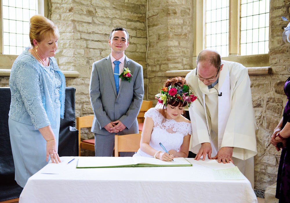 024 st pauls church armitage bridge summer wedding