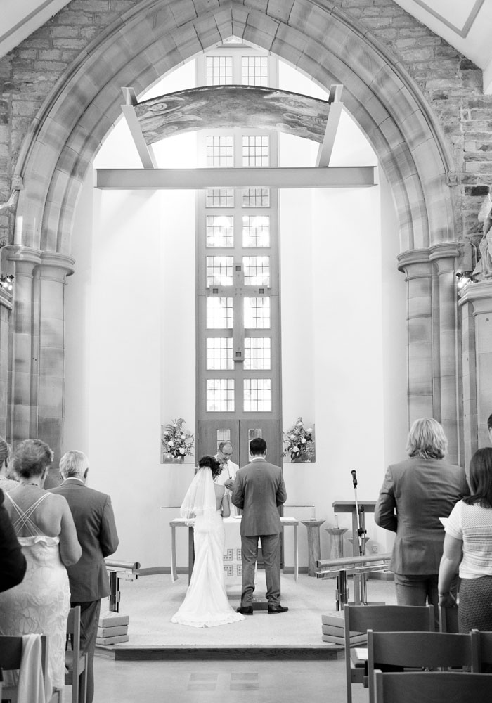 031 st pauls church armitage bridge summer wedding