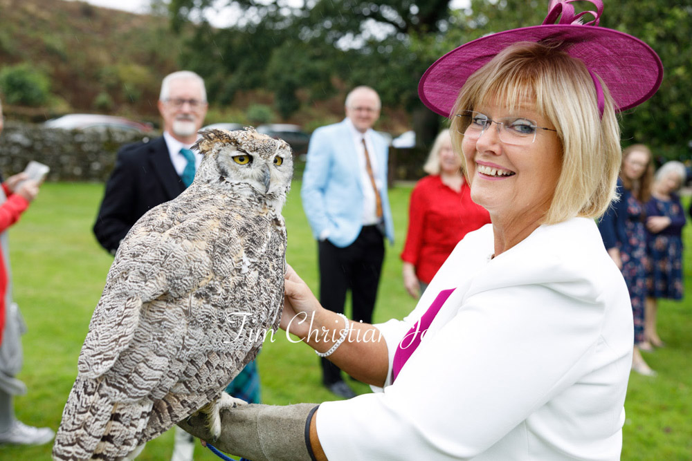 Yorkshire Wedding Romance at The Priest’s House – Jane & Callum 40 040 brides mother holding owl smiling jc