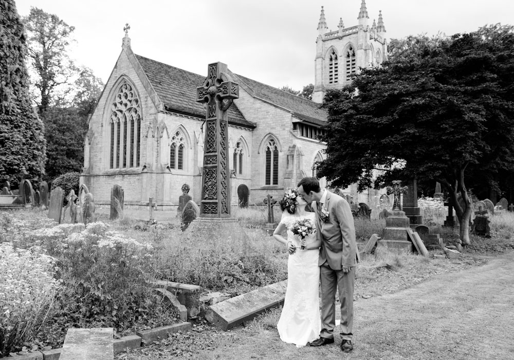 043 st pauls church armitage bridge summer wedding