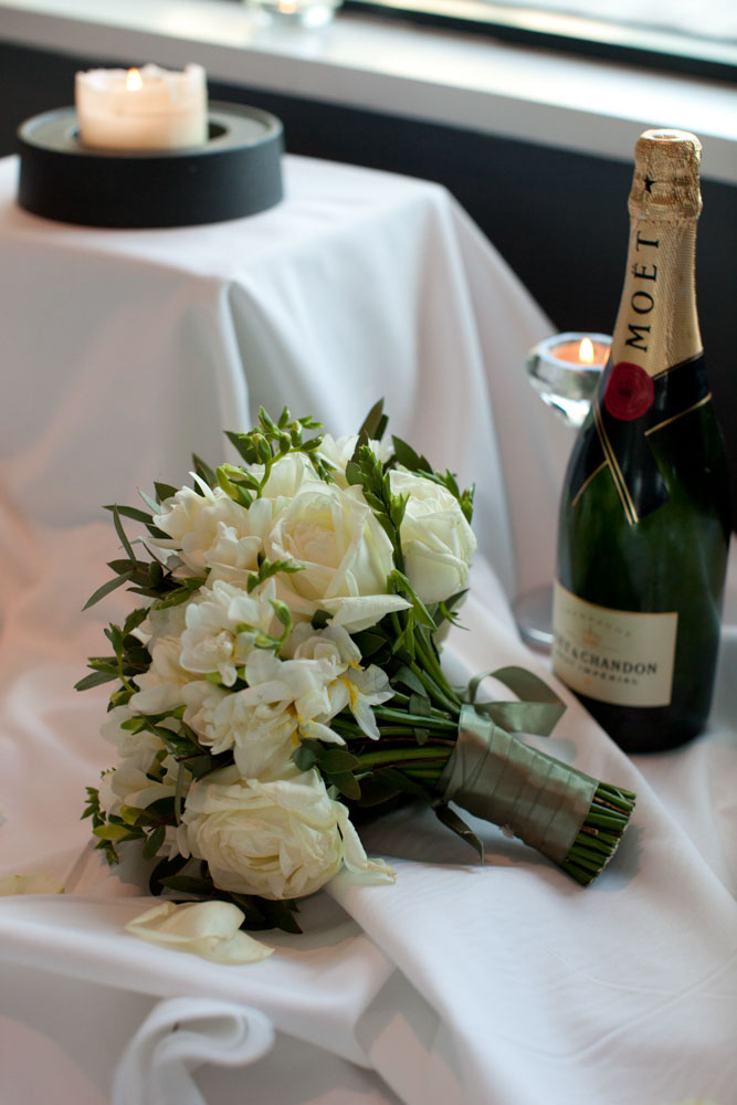 Sam & Tim’s Yorkshire Wedding at The KP Club – Leeds Wedding Photography 47 047 kp club wedding breakfast cake