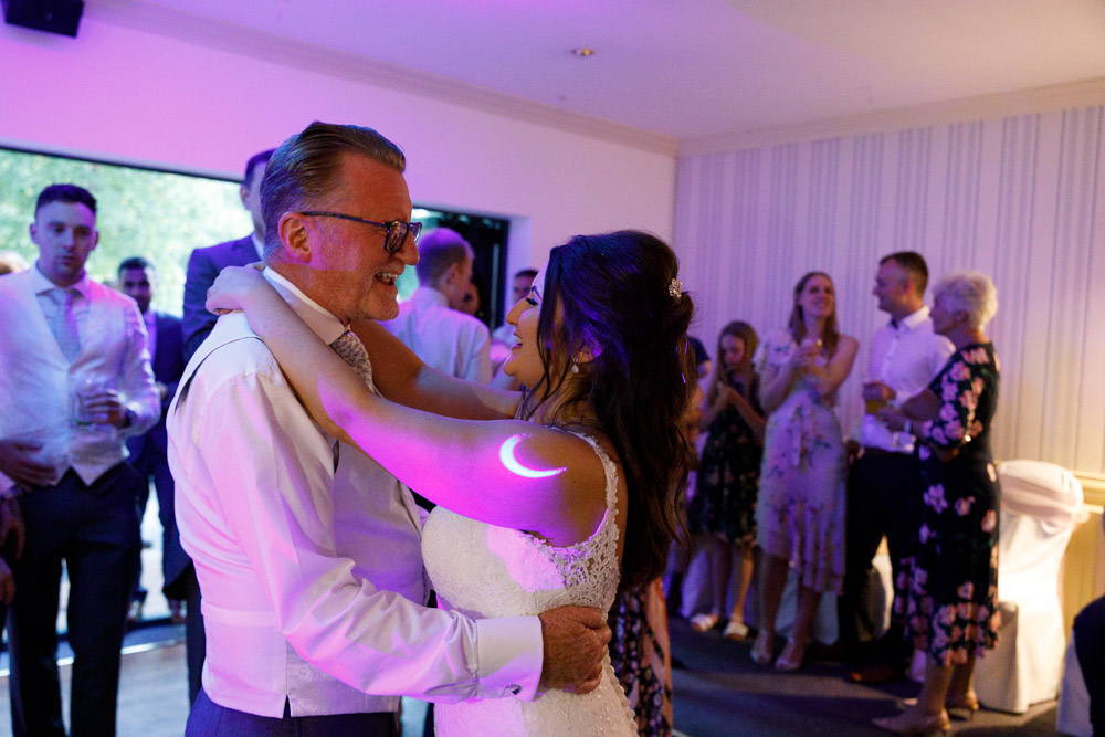 091 cake first dance km