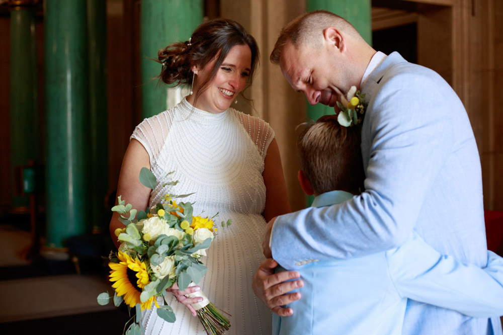 Gemma & Danny’s Civic Hall Leeds — Natural Wedding Photography 10 12 leeds civic hall wedding photos 170924 GD 332